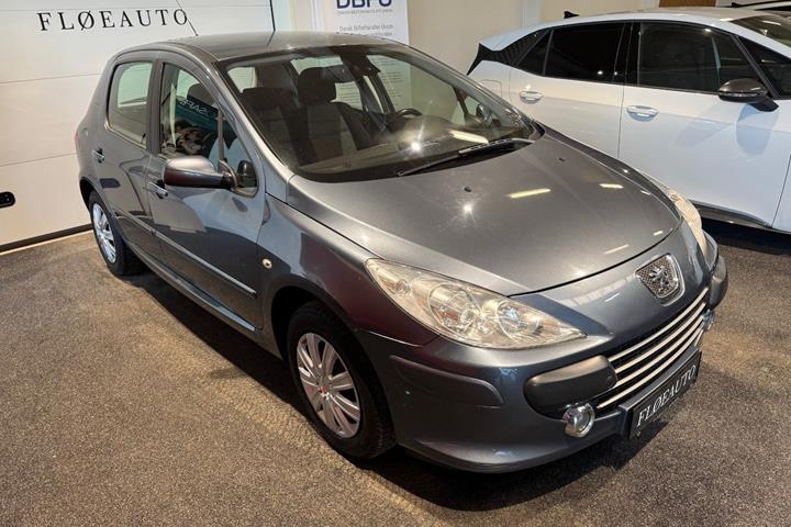 undefined Peugeot 307 fra 2007 set udefra