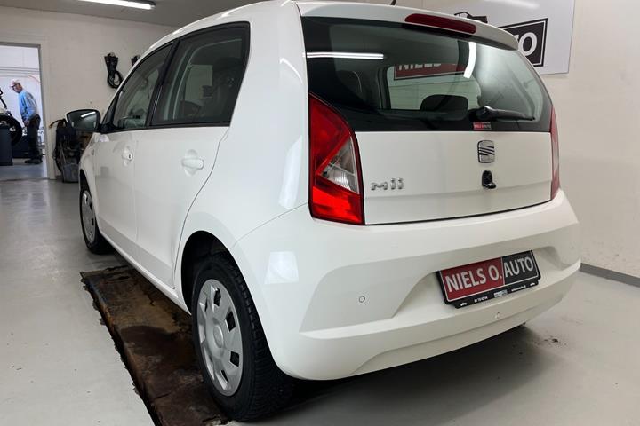 Hvid Seat Mii fra 2013