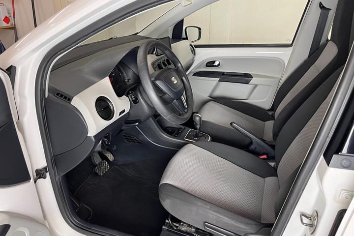 Hvid Seat Mii fra 2013