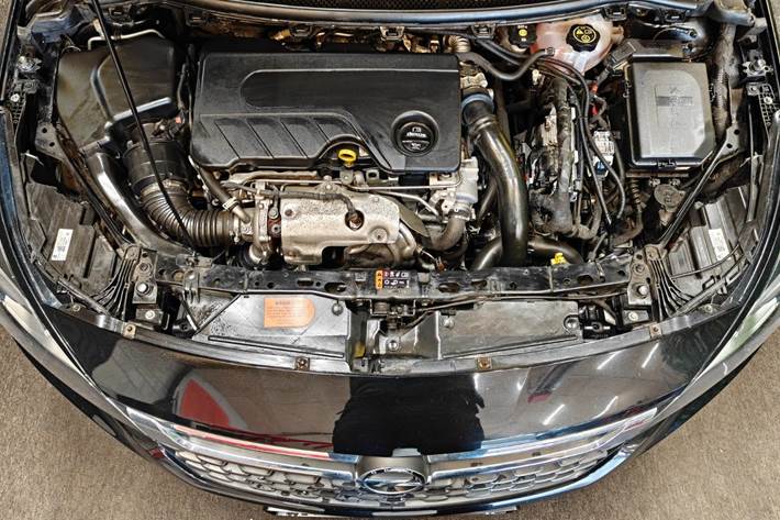 undefined Opel Astra fra 2019