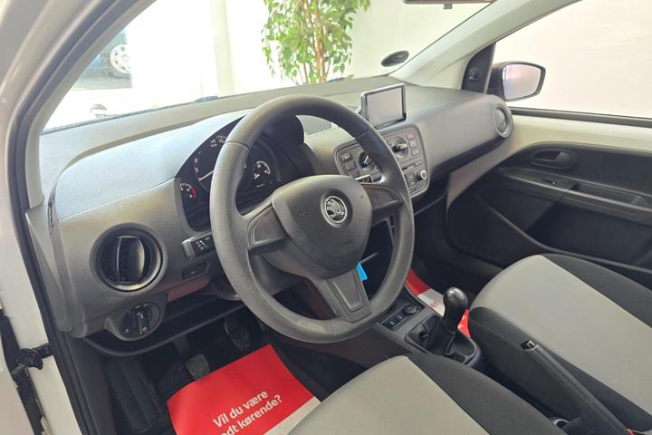 Hvid Skoda Citigo fra 2015