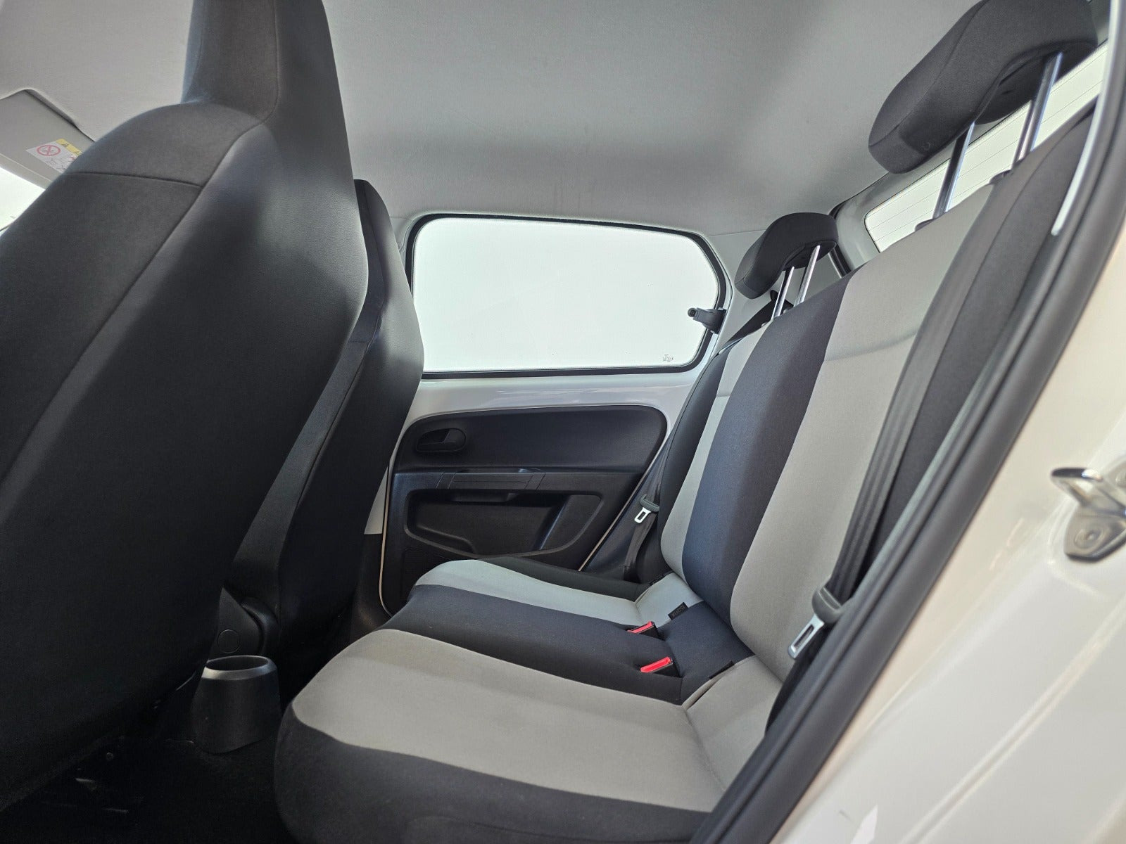 Hvid Skoda Citigo fra 2015