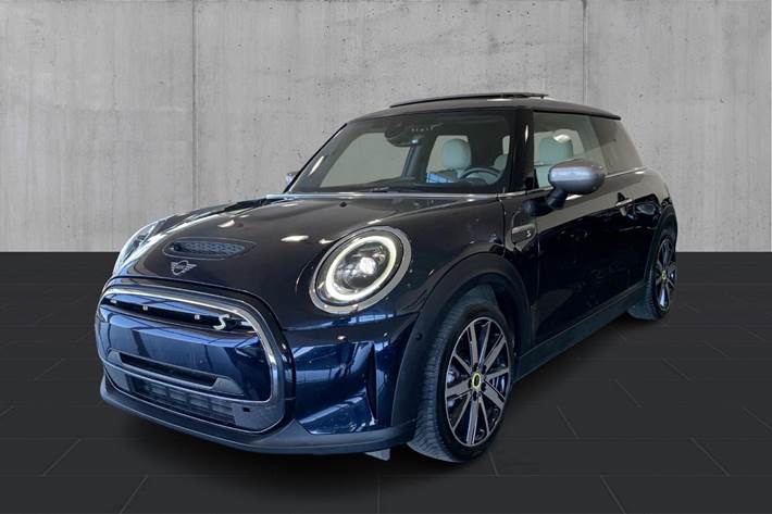 Sort Mini Cooper SE fra 2023