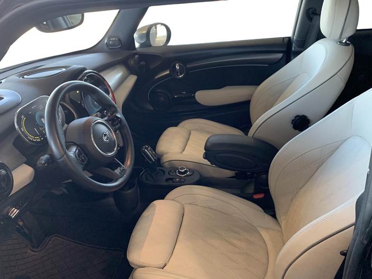 Mini Cooper SE Maximise