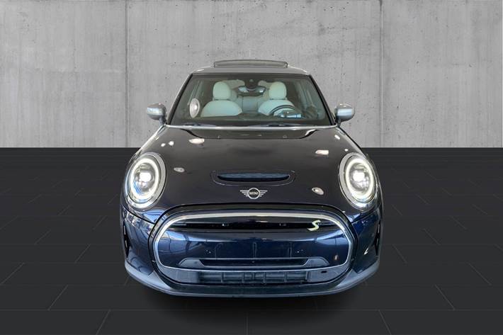 Sort Mini Cooper SE fra 2023