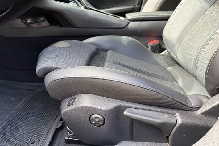 Hvid Peugeot 508 fra 2022