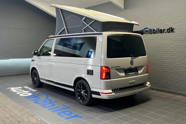 Beige VW California fra 2022