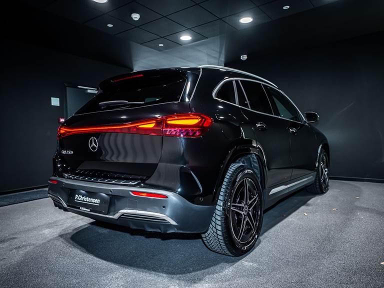 Mercedes EQA250+ AMG Premium