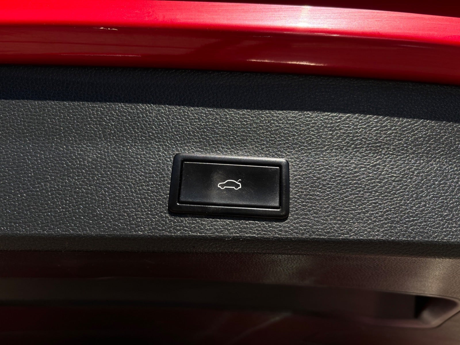 Rød Seat Ateca fra 2020