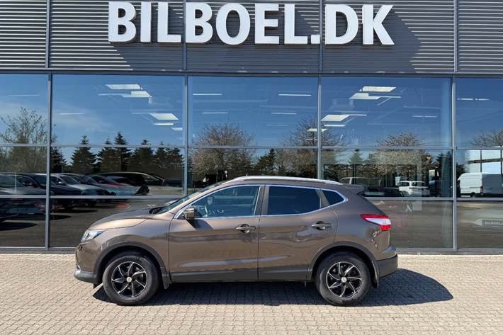 Kobber Nissan Qashqai fra 2016