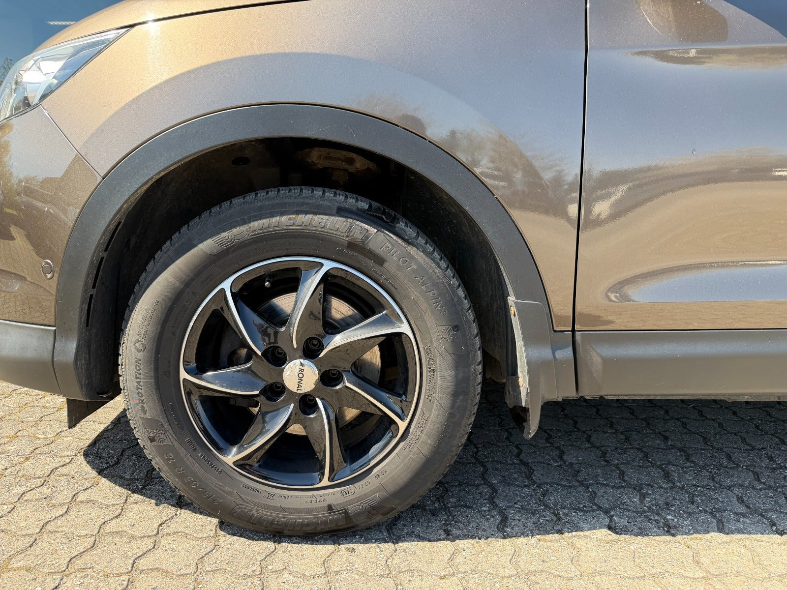 Kobber Nissan Qashqai fra 2016