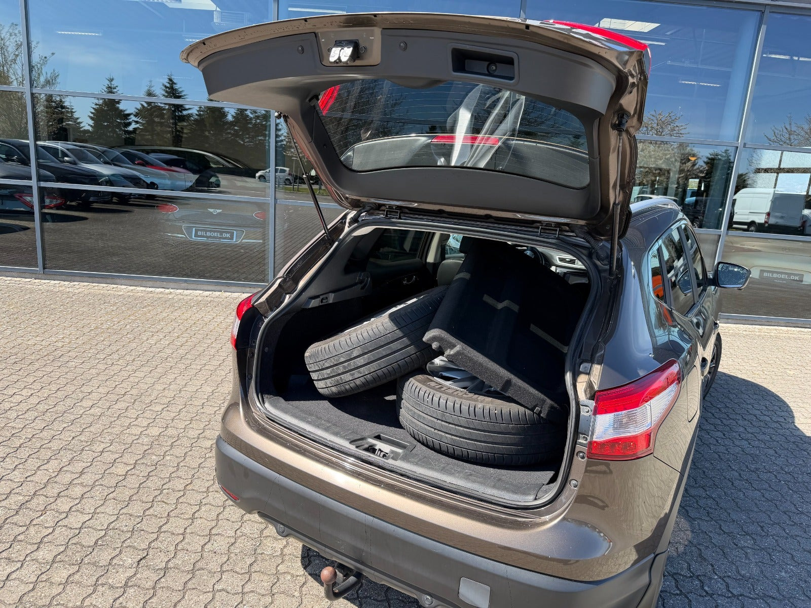 Kobber Nissan Qashqai fra 2016