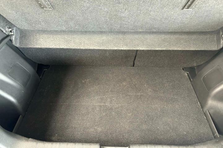 Blå Suzuki Baleno fra 2018