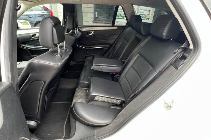 Hvid Mercedes E200 fra 2016