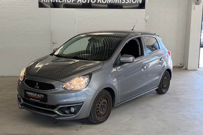 Grå Mitsubishi Space Star fra 2018