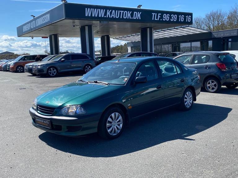Toyota Avensis 1,8 Linea Terra 110HK