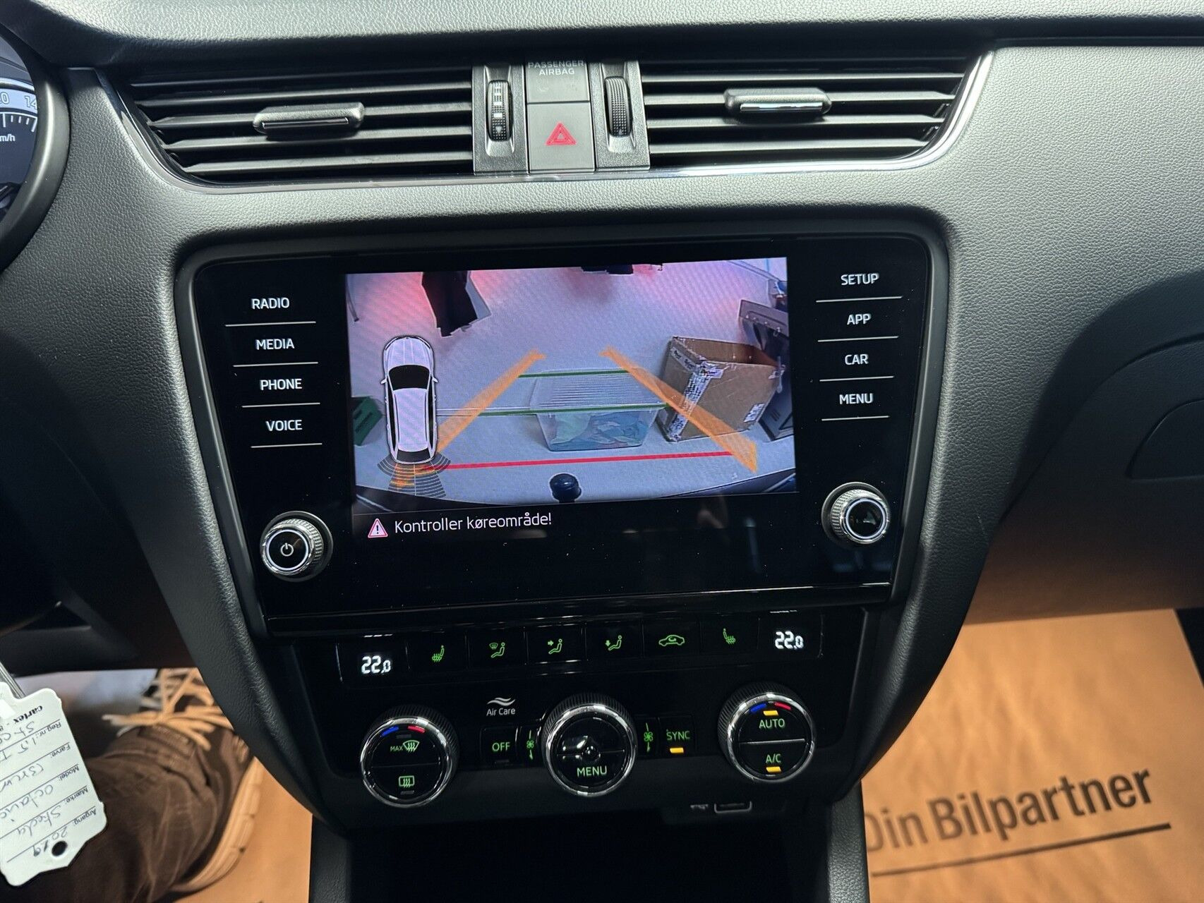 Brun Skoda Octavia fra 2018