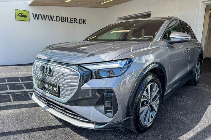 Grå Audi Q4 fra 2024