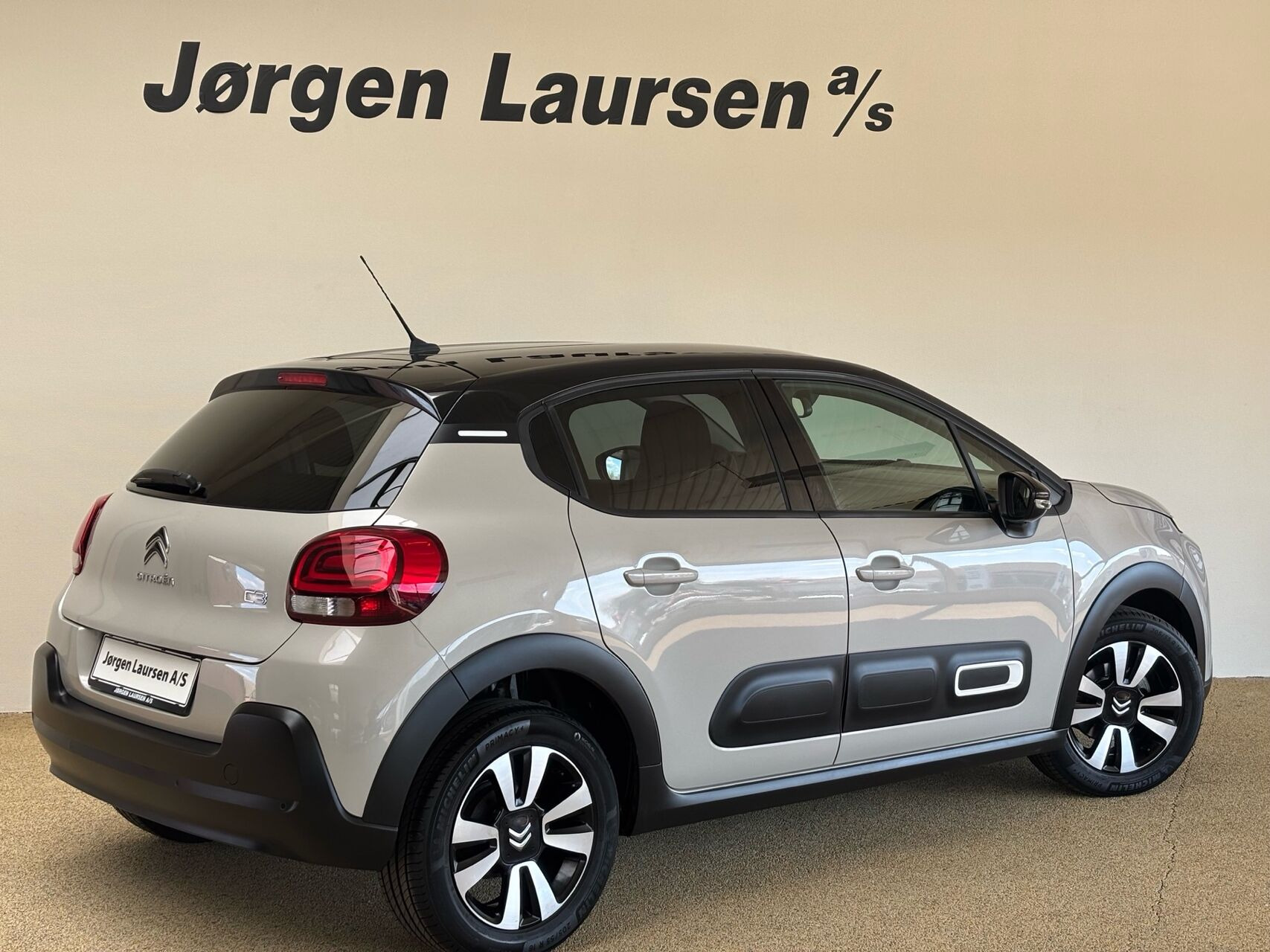 Beige Citroën C3 fra 2021