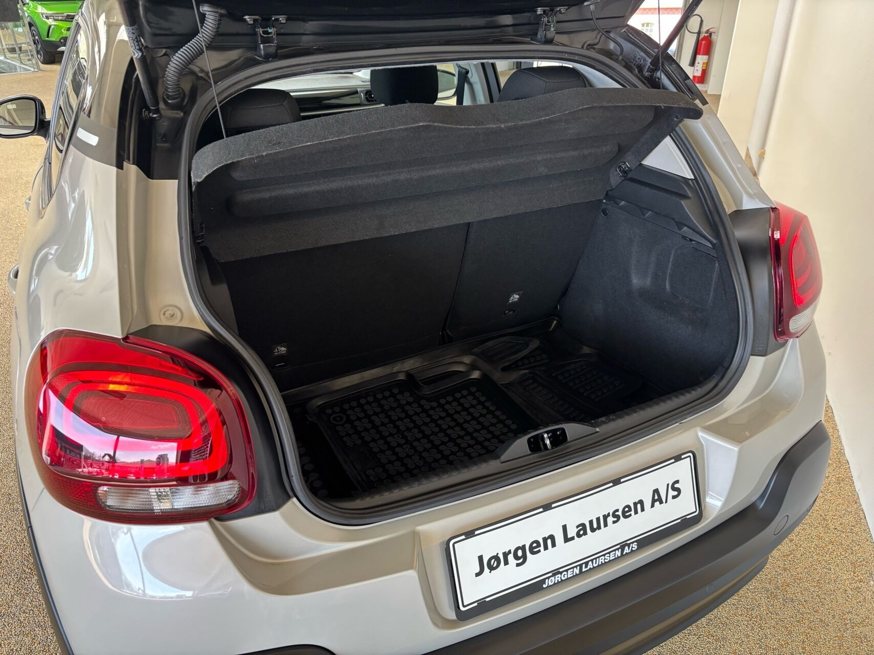 Beige Citroën C3 fra 2021