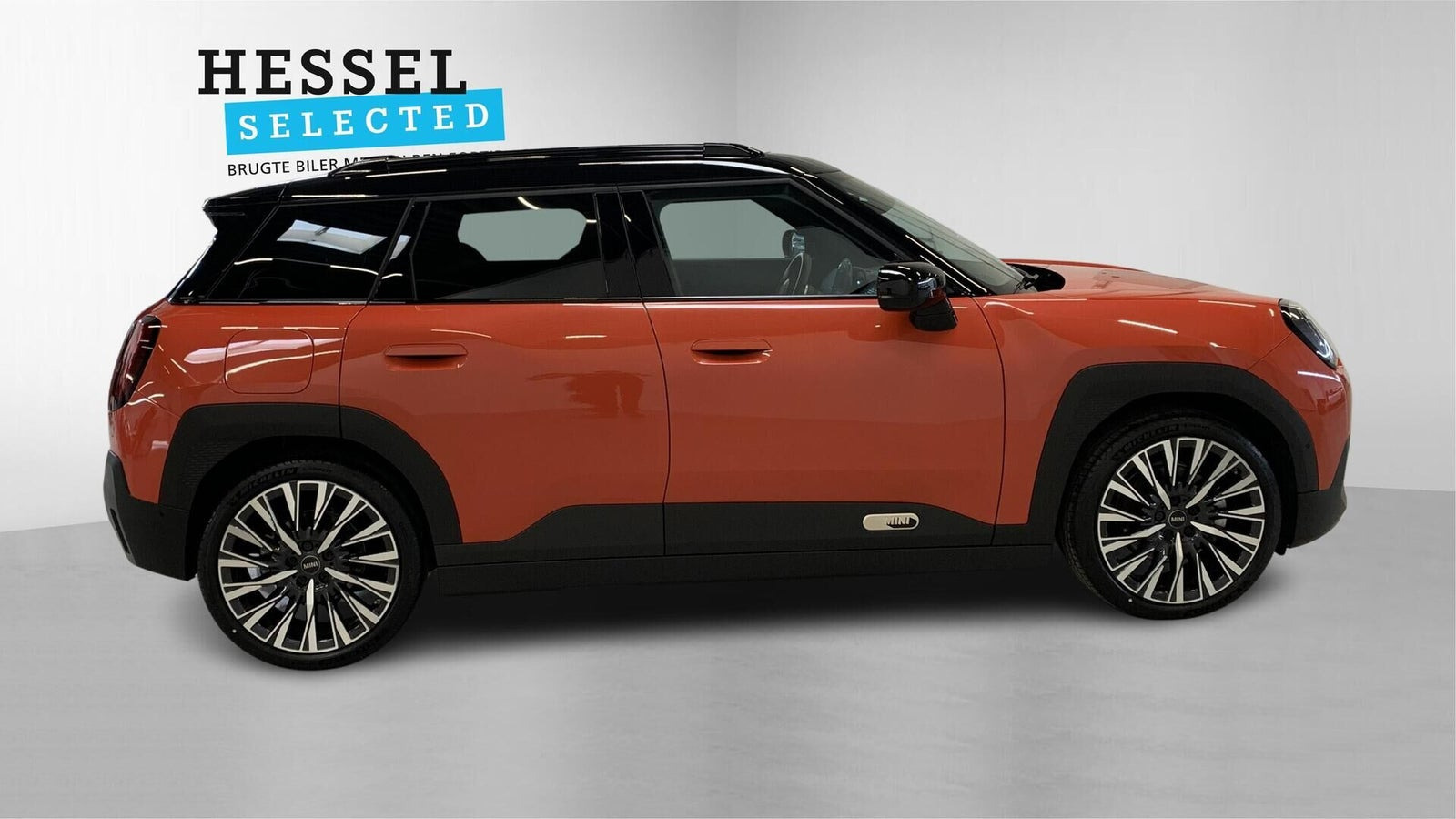 Rød Mini Aceman E fra 2025
