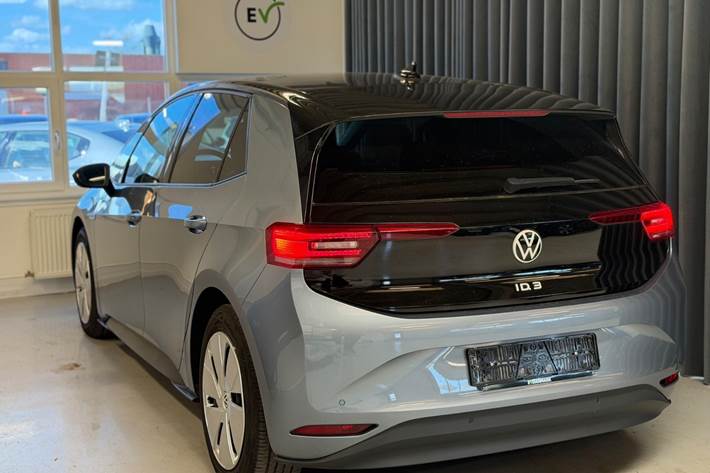 Blå VW ID.3 fra 2021