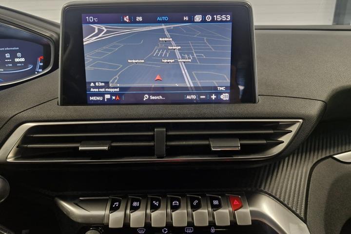 Blå Peugeot 5008 fra 2017