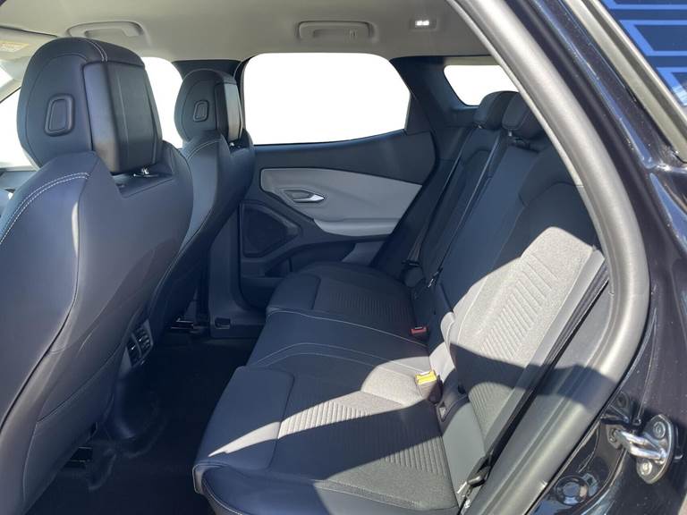 Ford Explorer 77 Premium Extended Range