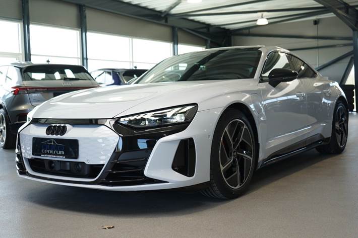 Hvid Audi e-tron GT fra 2022