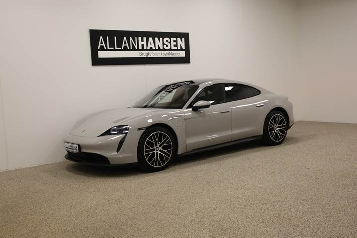 Grå Porsche Taycan fra 2023