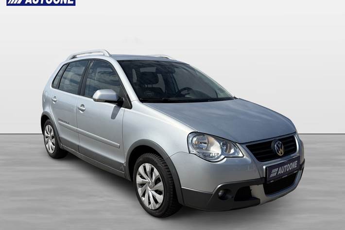 Sølv VW Polo Cross fra 2006