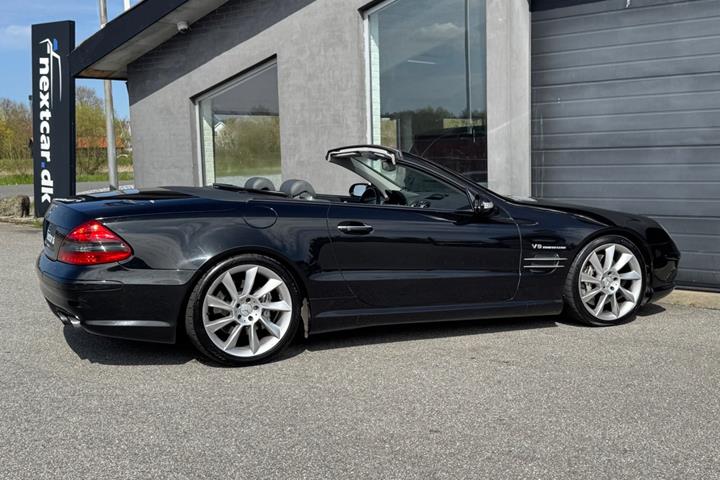 Sort Mercedes SL55 fra 2003