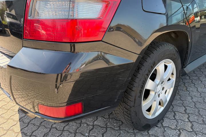 Sort Mercedes GLK220 fra 2009