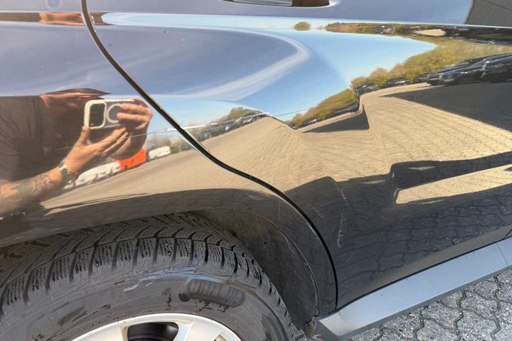 Sort Mercedes GLK220 fra 2009