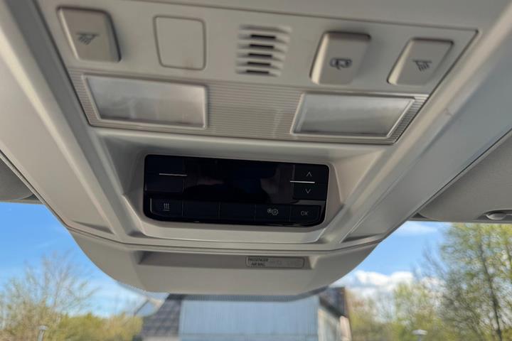 undefined VW Crafter 50 fra 2021 set indefra