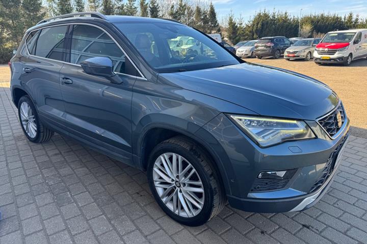 Grå Seat Ateca fra 2017