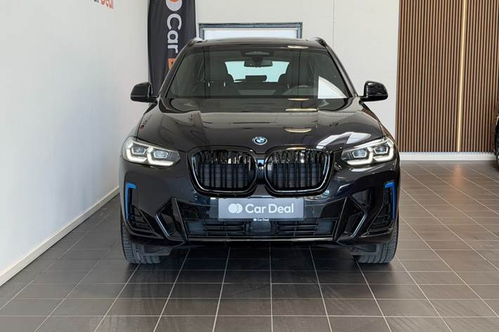 Sort BMW iX3 fra 2022