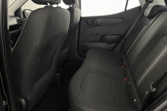 Sort Hyundai i10 fra 2023