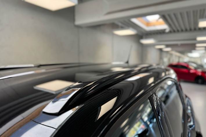 Sort Opel Frontera fra 2025