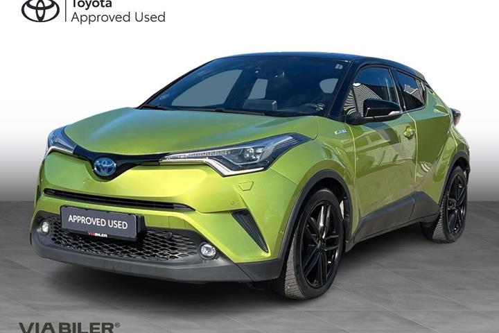 Grøn Toyota C-HR fra 2019 set udefra
