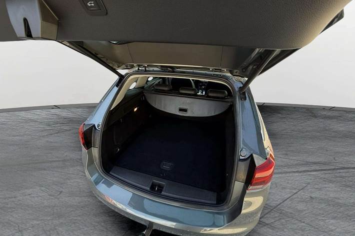 undefined Opel Astra fra 2017