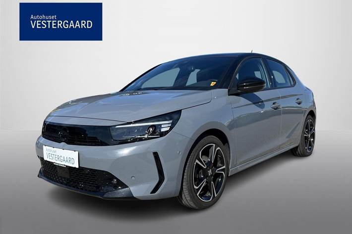 Grå Opel Corsa fra 2024