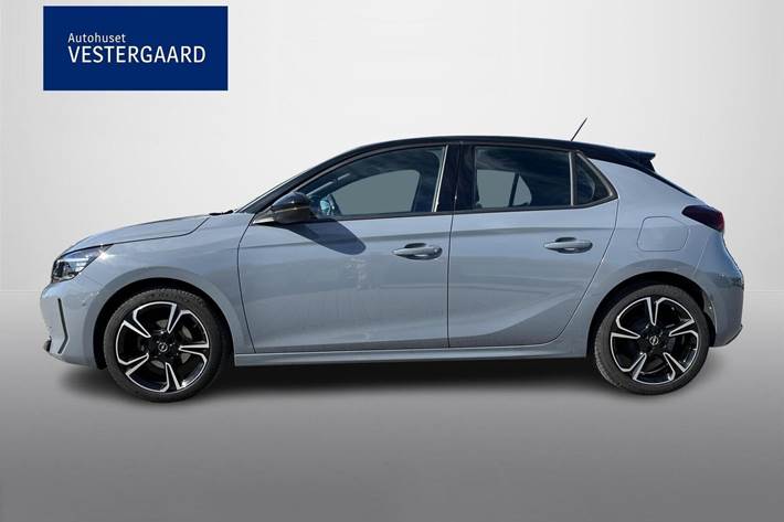 Grå Opel Corsa fra 2024