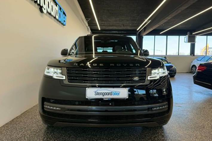 Sort Land Rover Range Rover fra 2023