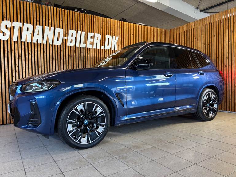 BMW iX3 Charged Plus M-Sport