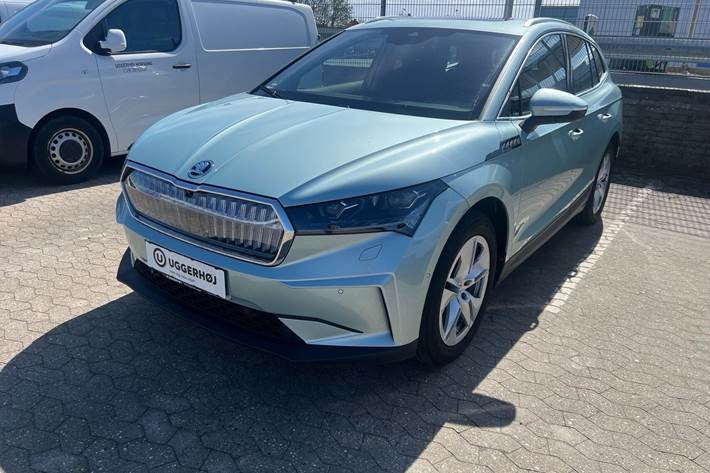 Grøn Skoda Enyaq fra 2023