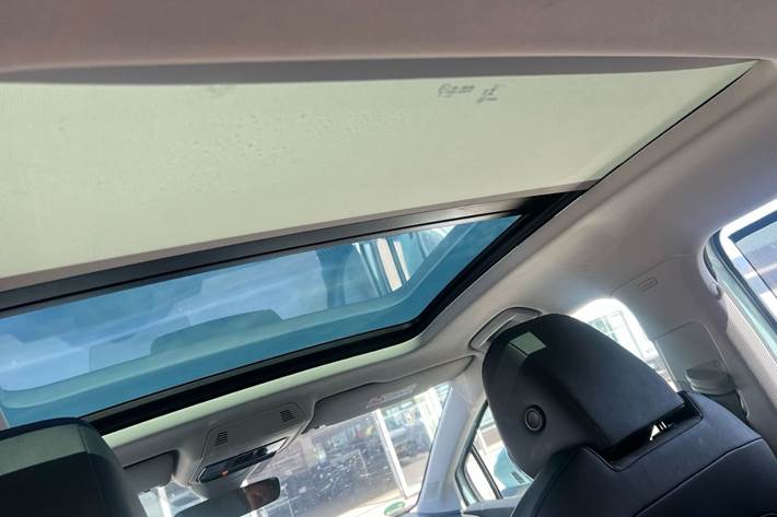 Grøn Skoda Enyaq fra 2023