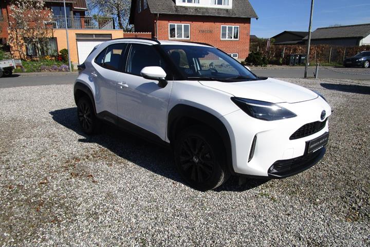 undefined Toyota Yaris Cross fra 2024