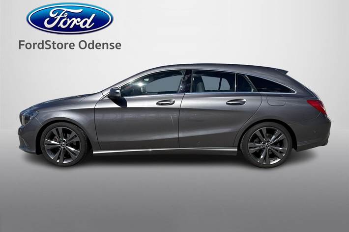Grå Mercedes CLA200 fra 2019