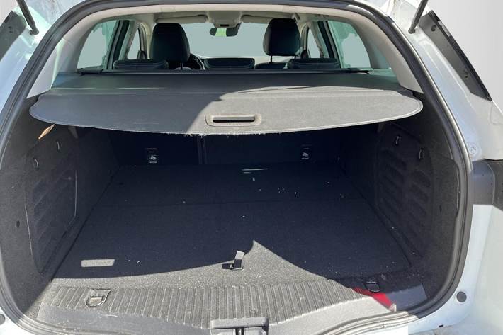 Hvid Renault Megane IV fra 2020